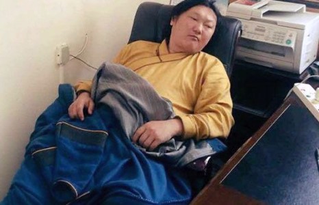 Гишүүний суулт үргэлжилсээр байна