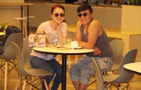 Жүжигчин Хулан сонголтоо зөв хийхийг уриаллаа