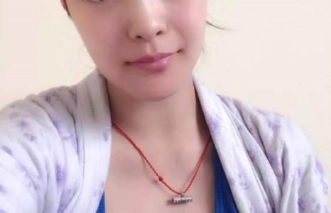 Загвар өмсөгч С.Сарнай нярайлжээ