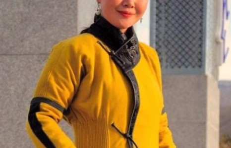 Жавхлангийн эхнэр хаагуур юу хийж байна