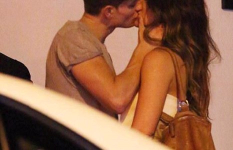 Кэйт Бэкинсэйл нялх ногоотойгоо