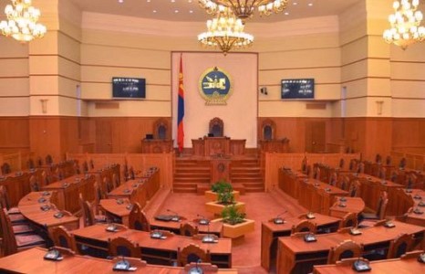 Залуу бүсгүйг хүчиндсэн УИХ-ын нэр бүхий гишүүний хэргийг шалгаж байна