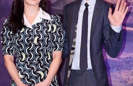 “Нарны үр сад” киноны гол дүрийн жүжигчид болзож байжээ