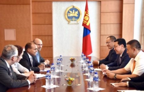 Ерөнхий сайд Ж.Эрдэнбат ОУВС-гийн төлөөлөгчидтэй уулзлаа