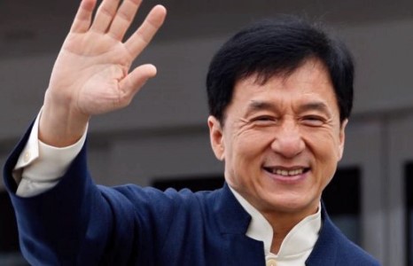 Жэки Чаныг эцэг эх нь ”26 доллараар” зарах гэж байсан гэнэ