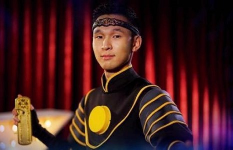 Б.Шижирбат Америкчуудыг гайхшруулж явна