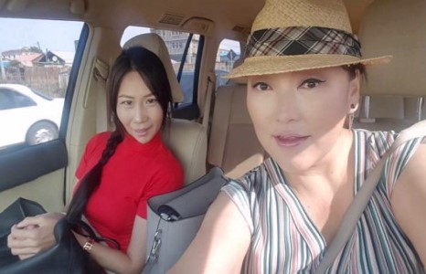 Зоруулсан хамар нь зураас болжээ