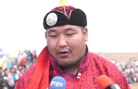 Ч.Санжаадамба: Төв аймгийн хоёр хүн очоод шийдчихдэг наадам байж болохгүй