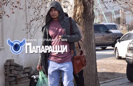 Амгаагийн сэтгэлийн орон зайд нь байж боломгүй хүнд зүйл тохиолджээ