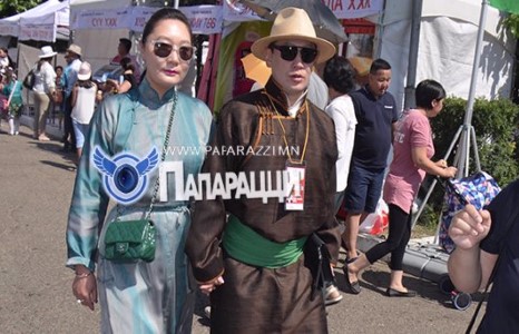 Дуучин залууд улсын мөнгө их зохижээ