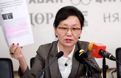 Г.Доржзодов Ц.Оюунгэрэлийнд амьдарч байна