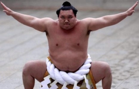 Хакүхо мэргэжлийн сүмогийн түүхэн дээд амжилтанд хүрлээ