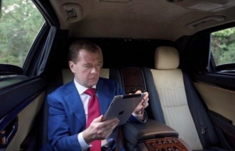 ОХУ-ын Ерөнхий сайд “АНУ-д дайн зарлалаа” гэж мэдэгдэв