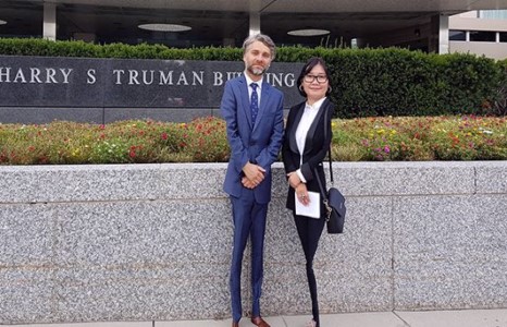 Сэтгүүлч Мөнхбаясгалан Оффшорын араас