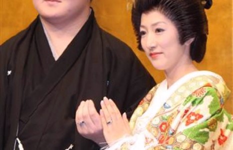 Хакүхо Д.Даваажаргал иргэншлээ солих уу