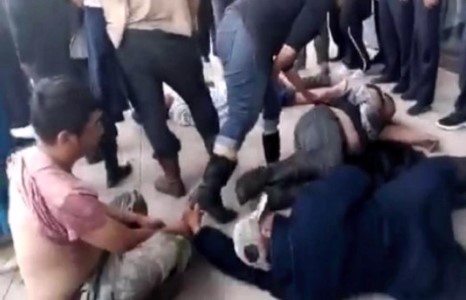 Хятадууд Монгол малчдын бэлчээр нутгийг булааж, харгисаар зодов