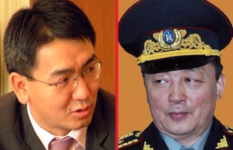 Ц.Мөнх-Оргил 7 сарын 1-ний ”хамсаатан” Ч.Амарболдыгоо Эрээн хотод консулаар суулгажээ