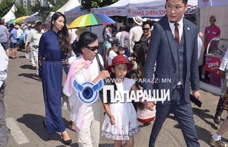 Жанцанноровын хүү хамгаалагч болсон уу