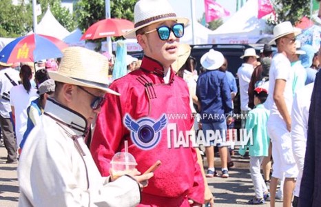 Жигмид Тогмод хоёр