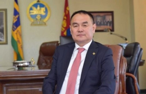 Ерөнхийлөгчийн санаанд хүрсэн сайд