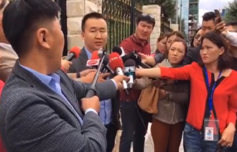 Ц.Баасандорж: Цорын ганц гэрчийг хэргээ илчилсэний төлөө баривчиллаа