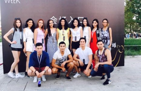 Монгол моделиуд БНХАУ-ын загварын долоо хоногт оролцжээ