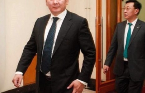 Шадар сайд У.Хүрэлсүх чөлөөлөгдөх хүсэлтээ албан ёсоор өгчээ