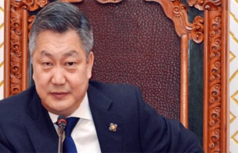 З.Энхболд: УИХ-д сонгогдох доод насны хязгаарыг 30 болгоё, тэгэхгүй бол төрийн ордонд бандааш яриад байна