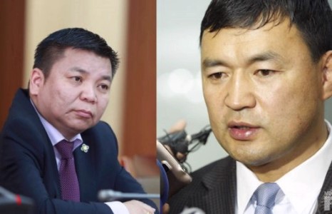 А.СҮХБАТ: ХӨӨВӨЛ ХӨӨХӨӨС ДӨӨ