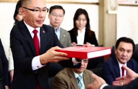 Ц.Сандуй өөрийн хүсэлтээр огцорлоо