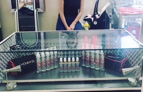 Загвар өмсөгч С.Сарнай гоо сайхны брэндтэй болжээ