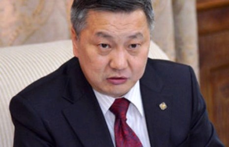 З.Энхболд: Ерөнхийлөгч төсөв хөрөнгө хэмнэх үүднээс Давос, НҮБ-ын чуулганд оролцохгүй