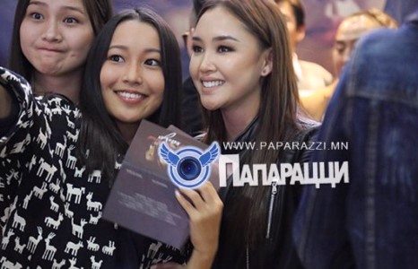 Жүжигчин Мишээл Хувьслын залгамж халаа болох уу?