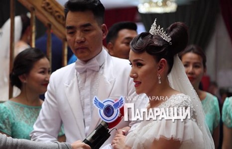 Дуучин Намсрайноров гал голомтоо бадраалаа