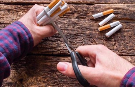 Тамхиа хаяхыг хүсвэл гүй