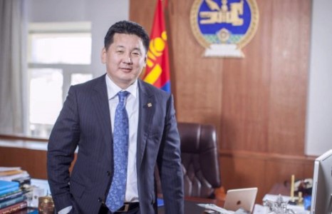 У.ХҮРЭЛСҮХИЙГ УГТАЖ БАЙГАА СОРИЛТУУД
