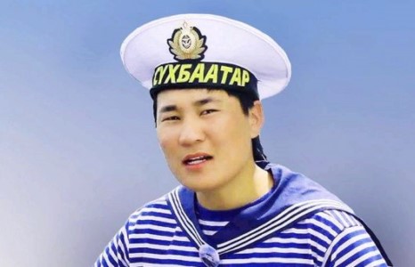 Дуучин Н.ЭРДЭНЭСҮХИЙН шинэ уран бүтээл хөвсгөлчүүдийг байлдан дагуулж байна