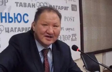 Б.Арго Эргэн ирлээ