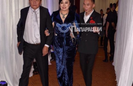 Тэргүүн зочдын эгнээнд заавал байх ёстой хүмүүс