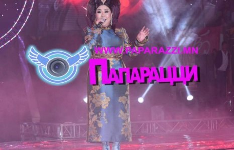 Сонирхолтой, өвөрмөц үсний засалт