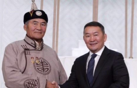 Төрийн дээд цол, одон, медалиар шагнав
