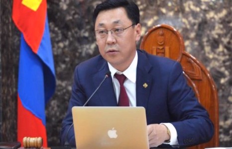  2018 оны төсвийн төслийг буцаан татлаа