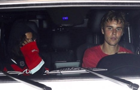 Селена Гомез Жастин Бибер буцаж нийлсэн нь тодорхой боллоо