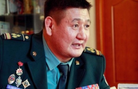 Г.Өсөхбаяр аваргын фэйсбүүкийг хакердаж, мөнгө зээлэхийг завджээ