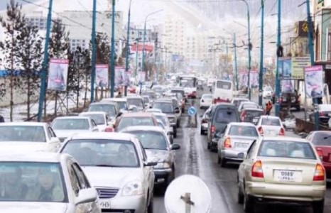 Автомашины азын дугаар худалдахыг таслан зогсооно