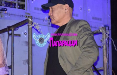 Сураг алдарсан Рок Мөнхсайхан