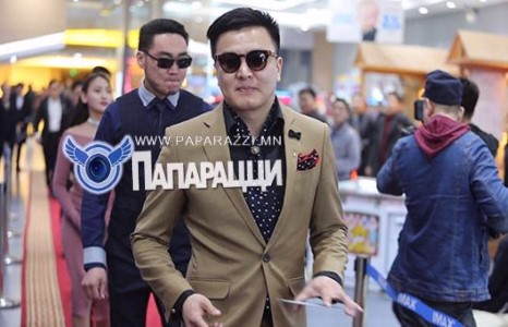 Жүжигчин Э.Мөнхтөр 12-р сард гарах шинэ киногоор үзэгчидтэй уулзах нь