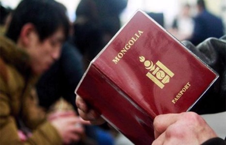 Европын орнуудын виз гаргана гэж залилдаг этгээдийг барьжээ