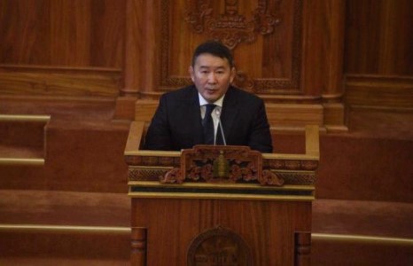 Х.Баттулга:Бид дахиад л чөтгөрийн тойрог руу орлоо
