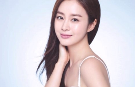 30 гарсан ч залуухан төрхөөрөө олонд гайхагддаг жүжигчин бүсгүйчүүд